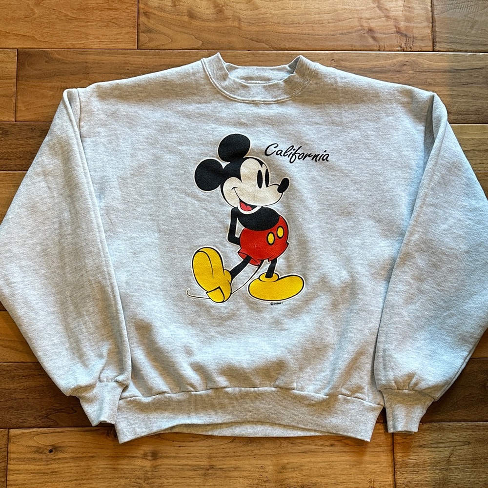 Vtg Velva Sheen Mickey Mouse Disneyland sweatshirt